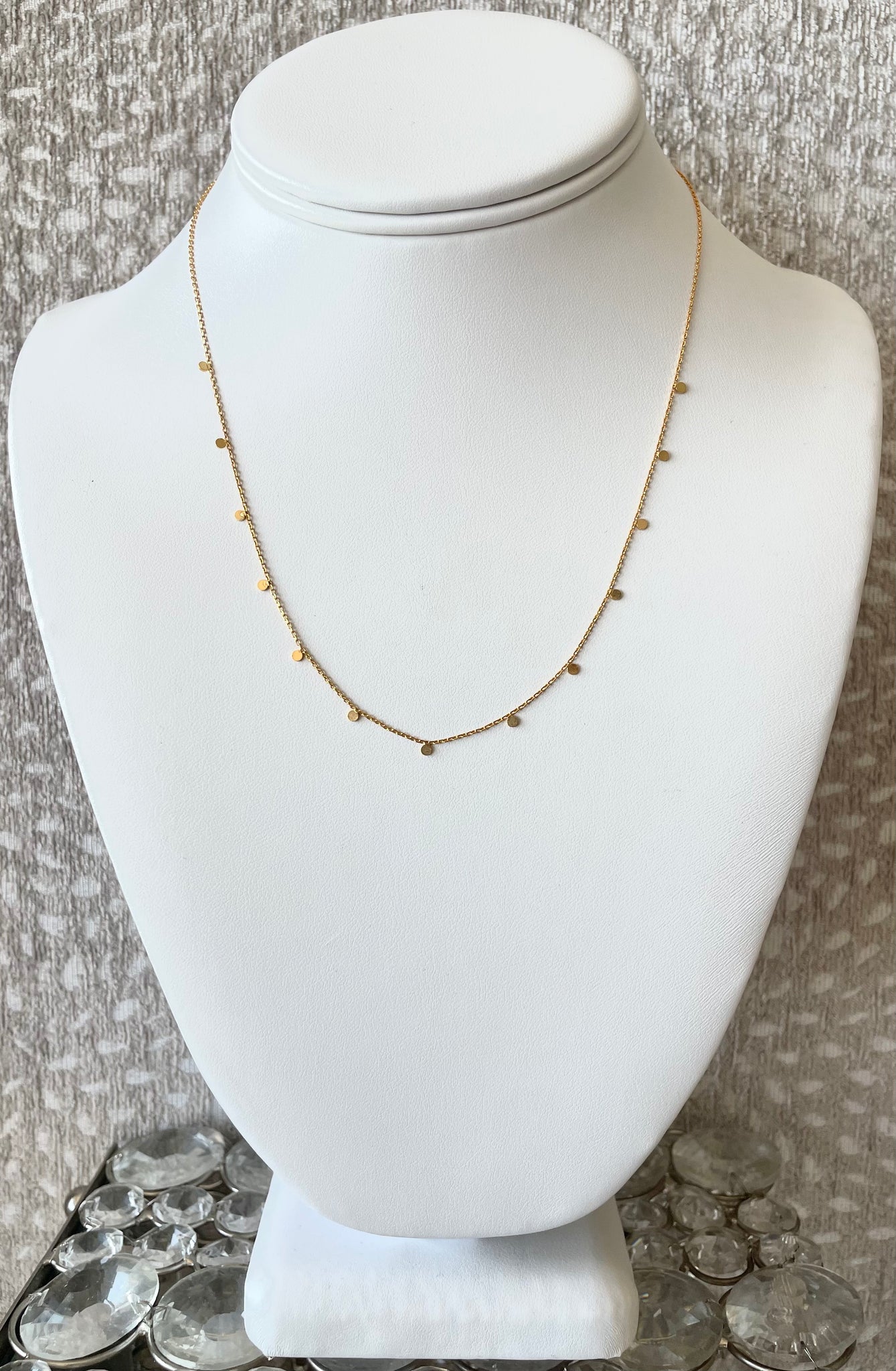 Gold Tone 16" Disc Necklace